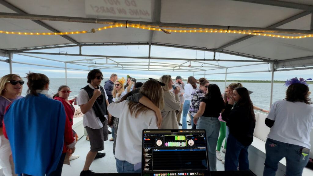 Summer Party on Captree Boat